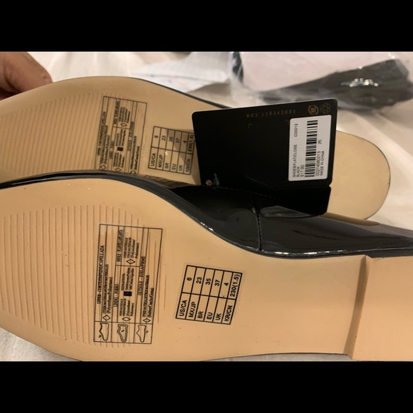 Black shoes - Picture 2 of 3